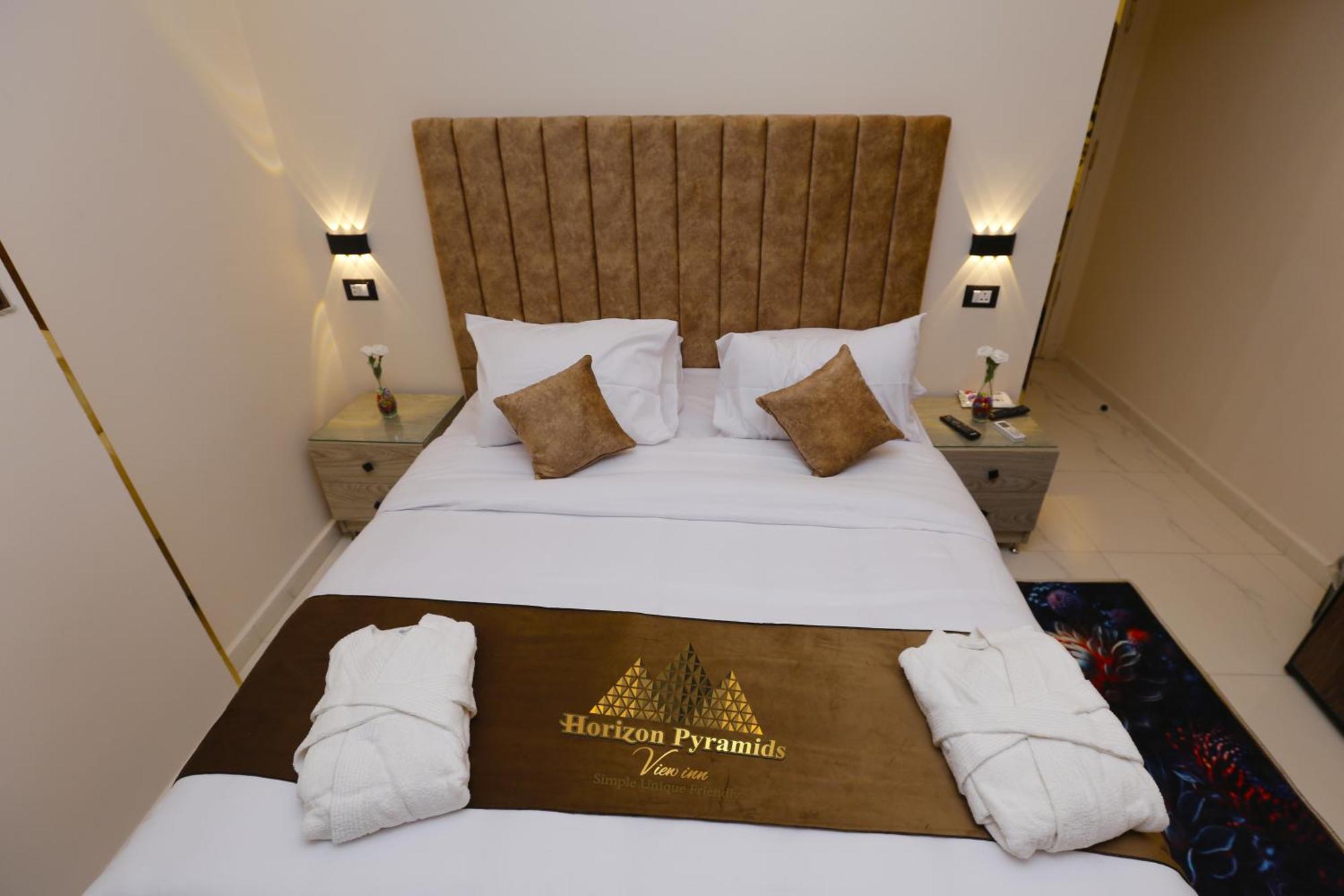 Horizon Pyramids View Inn Kafret el-Gabal Kültér fotó