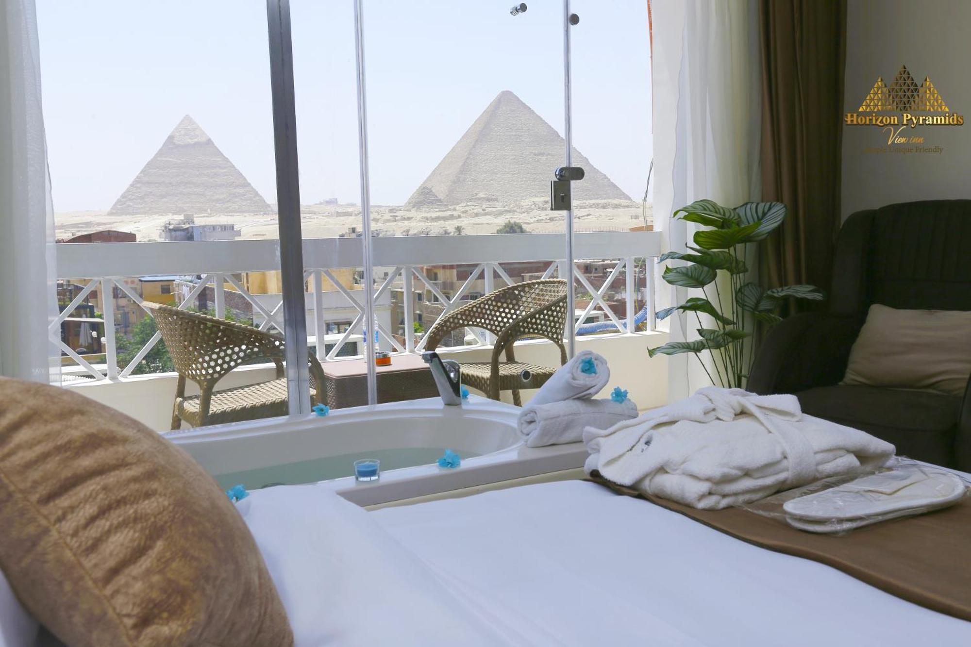 Horizon Pyramids View Inn Kafret el-Gabal Kültér fotó