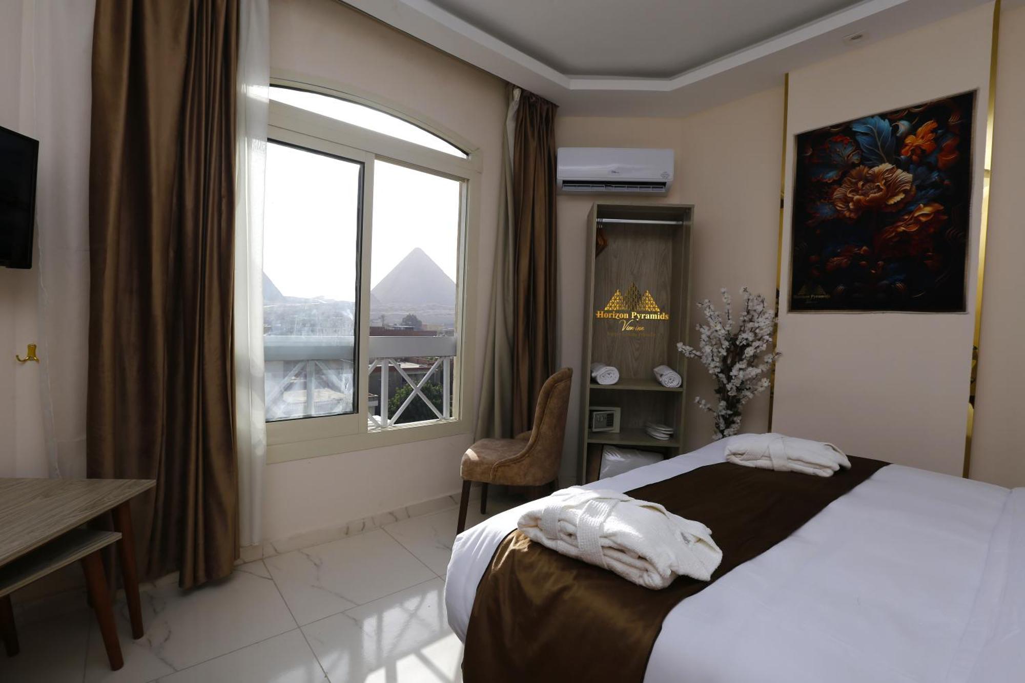 Horizon Pyramids View Inn Kafret el-Gabal Kültér fotó